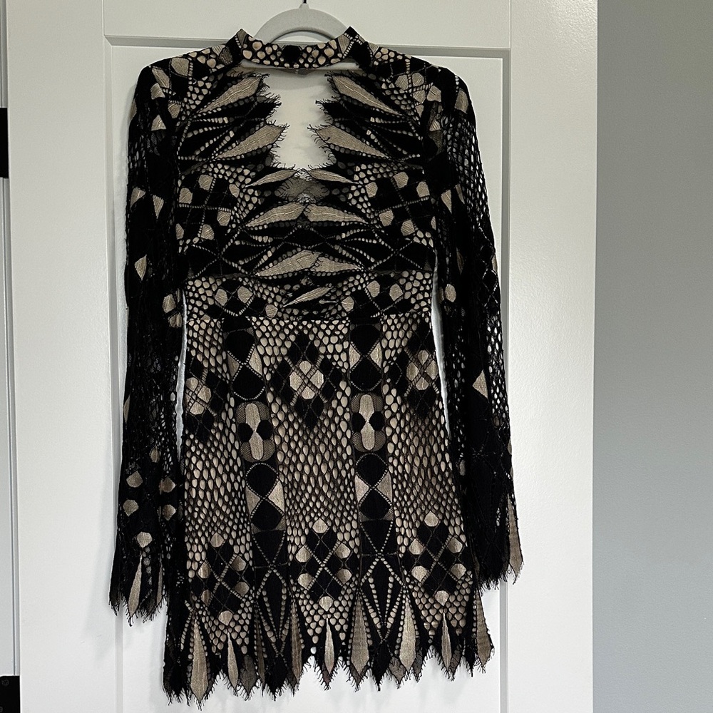 Free People | Mock neck black and cream lace mini dress (size 0)